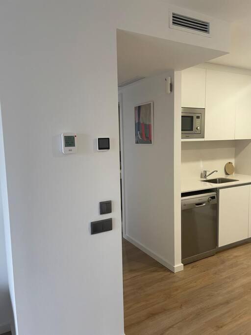 Estrenalo A Minutos De Bcn Apartment Сан Фелиу де Льобрегат Екстериор снимка
