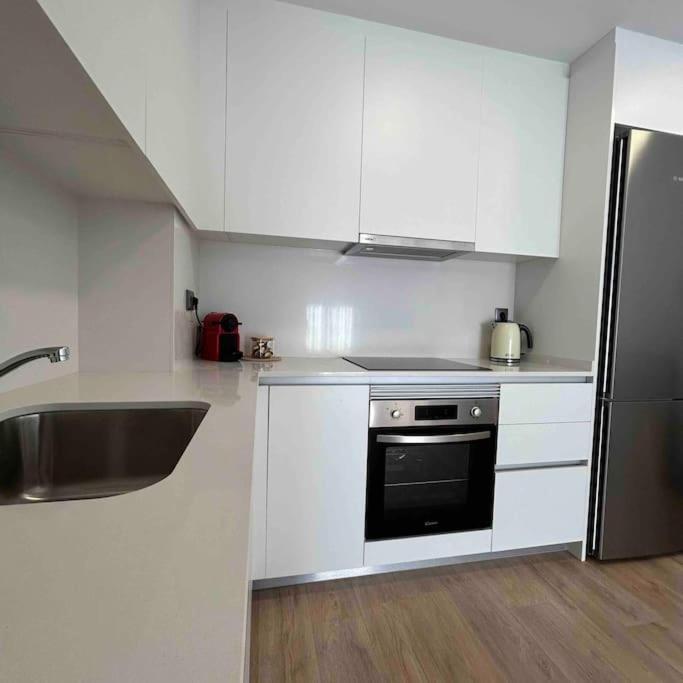 Estrenalo A Minutos De Bcn Apartment Сан Фелиу де Льобрегат Екстериор снимка
